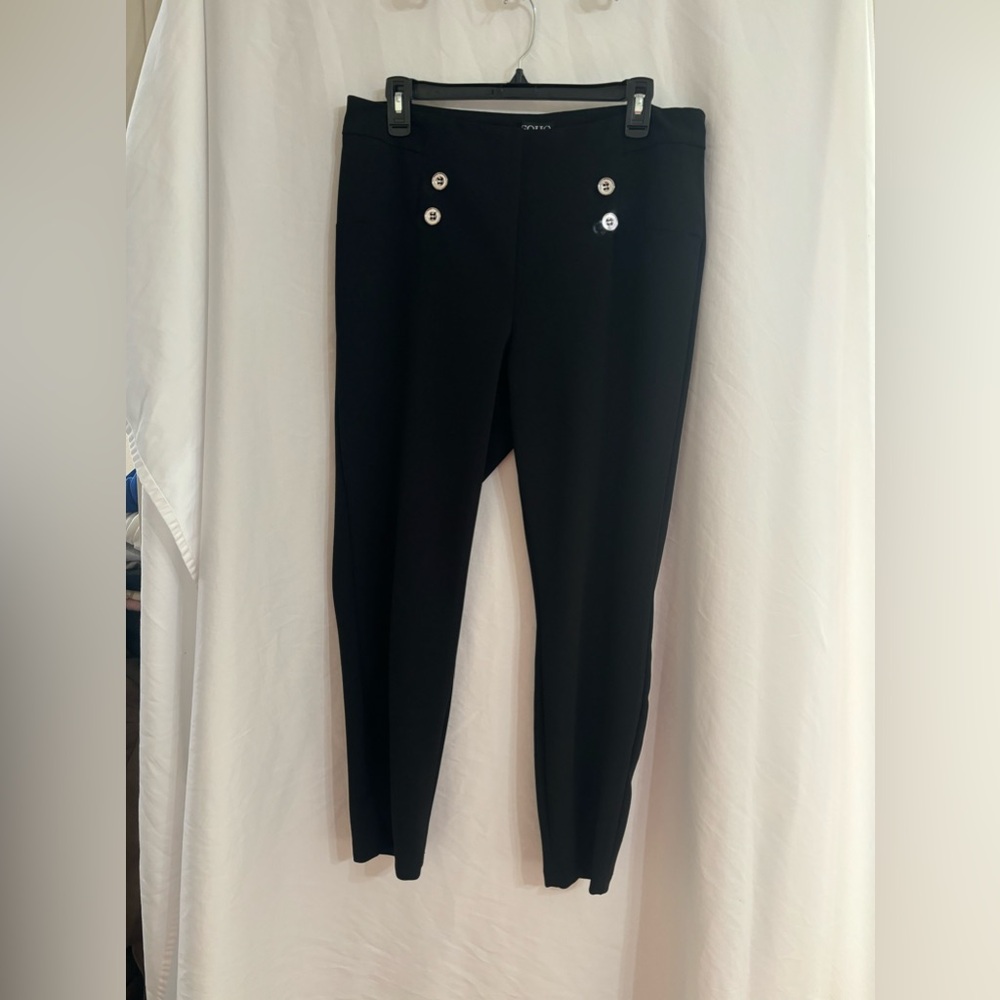 Cute Dressy Black Capris